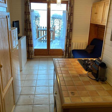Appartement 2 Pieces Pieds Des Pistes Terrasse Face A La Montagne Берне Екстериор снимка