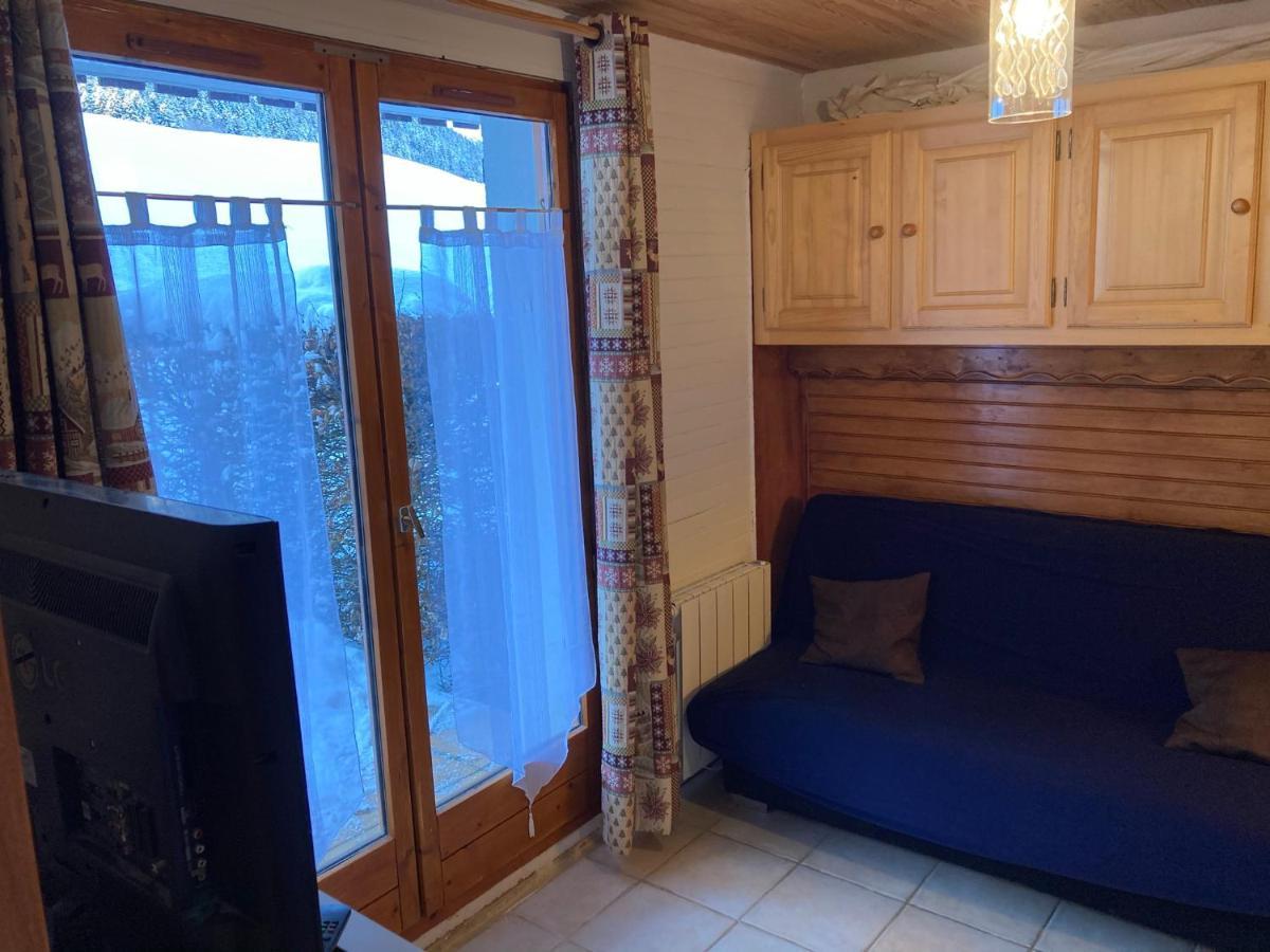 Appartement 2 Pieces Pieds Des Pistes Terrasse Face A La Montagne Берне Екстериор снимка