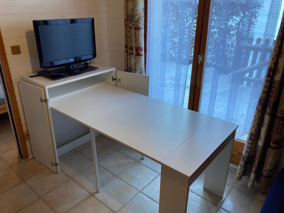 Appartement 2 Pieces Pieds Des Pistes Terrasse Face A La Montagne Берне Екстериор снимка